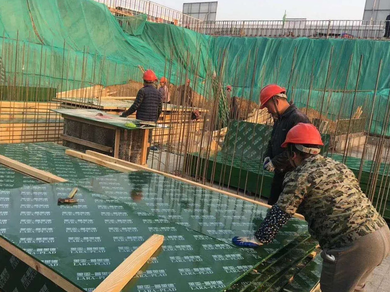 萊亞普萊德塑面建筑模板質(zhì)量對(duì)環(huán)保的重要性